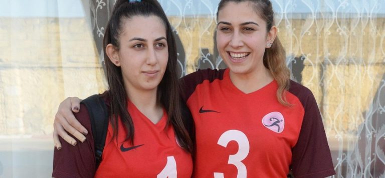 Tokyo Paralimpik Oyunları’nın “altın” kız kardeşleri