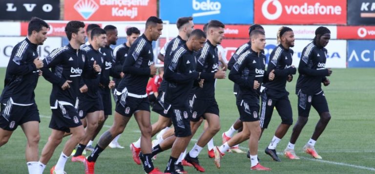 Beşiktaş’ın Dortmund maçı kamp kadrosu belli oldu