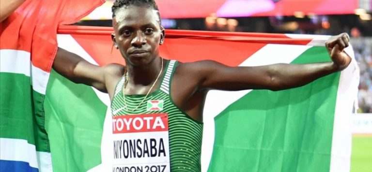 Burundili atlet Francine Niyonsaba’dan dünya rekoru
