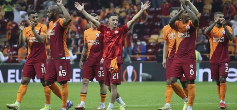 Galatasaray son 9 resmi maçta yenilmedi