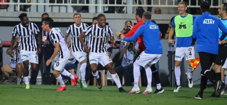 İzmir derbisinde Altay güldü