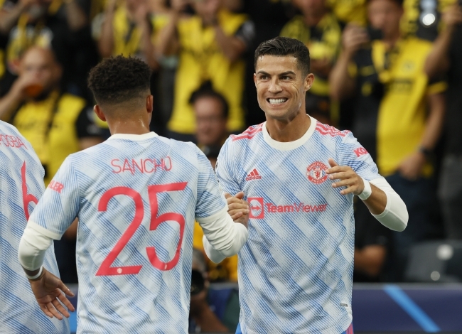 Manchester United'a soğuk duş
