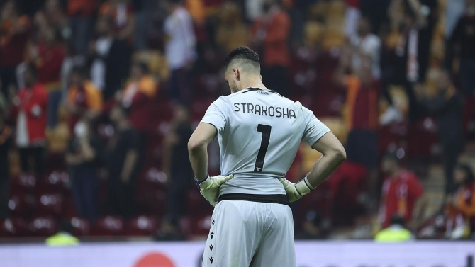 İtalya'da fatura kaleci Strakosha'ya kesti