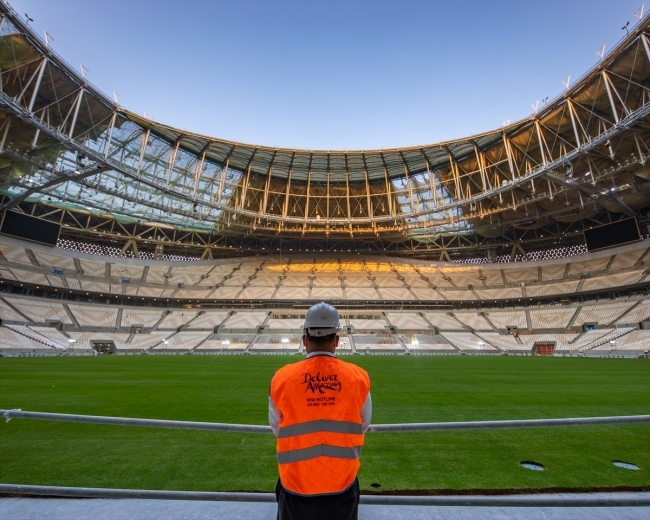 2022 Dünya Kupası final stadının çim halıları tamamlandı