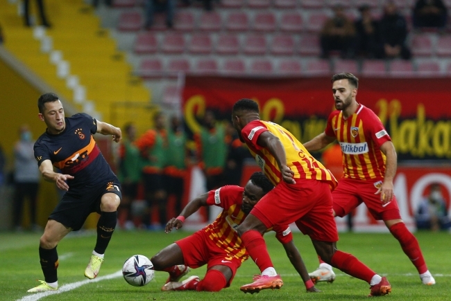 Galatasaray'a Kayseri'de soğuk duş