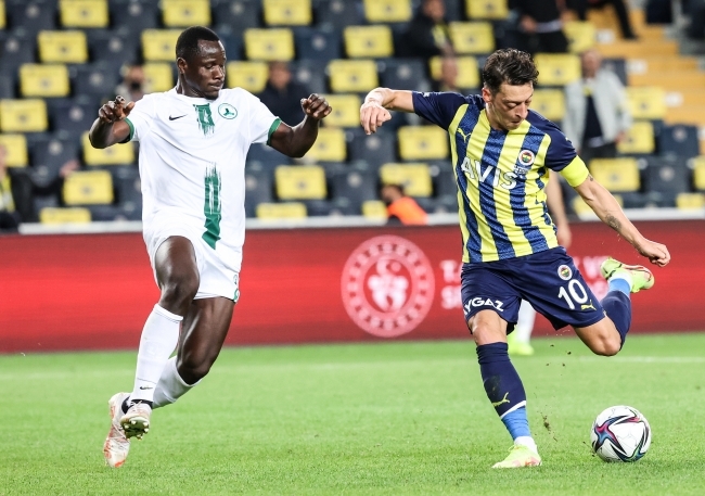 Fenerbahçe 3 puana 2 golle ulaştı