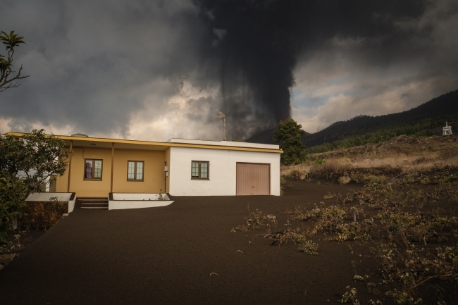 İspanya, La Palma Adası'nı 'felaket bölgesi' ilan etti