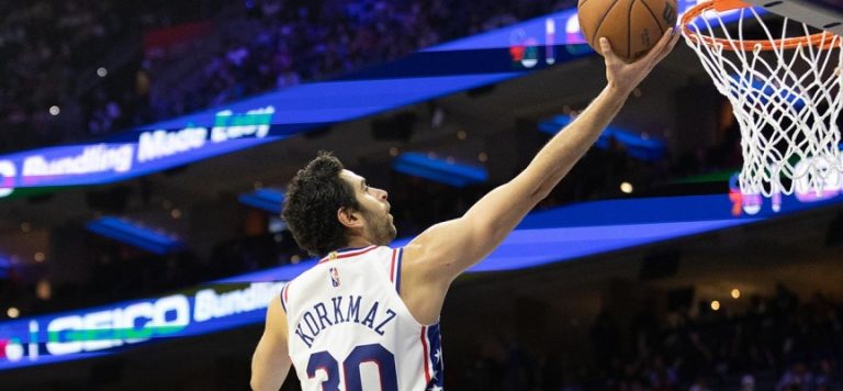 Furkan NBA’deki hazırlık maçında Nets’e karşı 27 sayı attı
