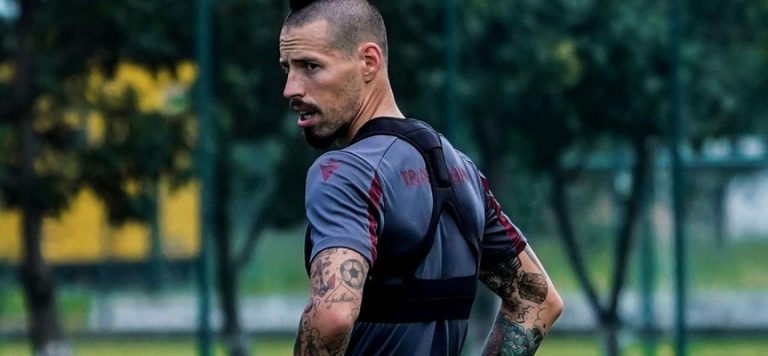 Hamsik Fenerbahçe maçında riske edilmeyecek