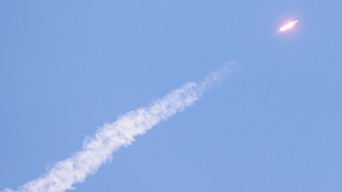 Güney Kore ilk yerli roketi 'Nuri'yi uzaya fırlattı