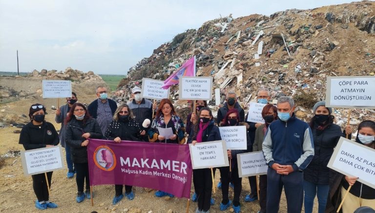 “Temiz Hava  En Temel Hakkımız” sloganıyla eylem gerçekleştirildi