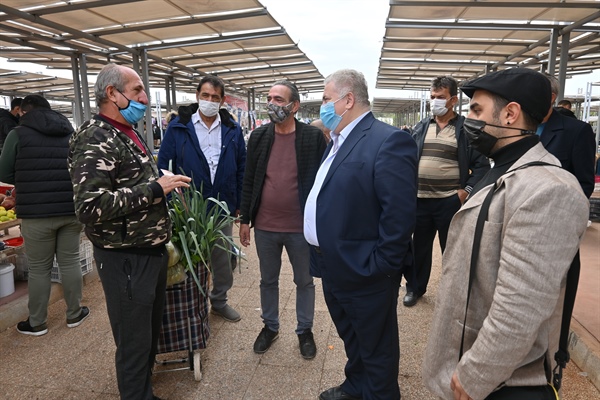 TKP heyeti Güzelyurt Açık Pazarı ziyaret etti