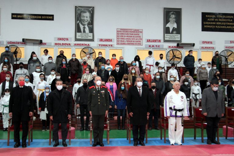 Başbakan Sucuoğlu, 2022 Martial Arts Oscar ödül törenine katıldı