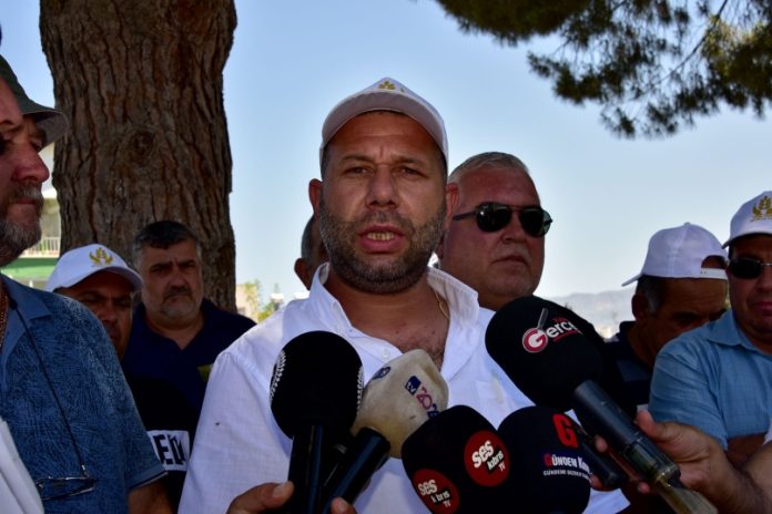 ciftciler-birligi-basbakanlik-onunde-eylem-6-huseyin-sayil-958x538-1.jpg