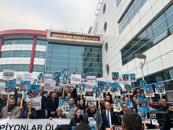 isias-davasi-bugun-basliyor-3-11.jpeg