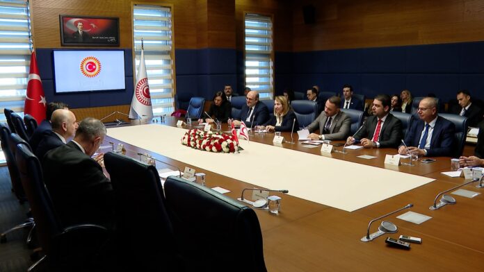 meclis-heyeti-ankara-da-2.jpg