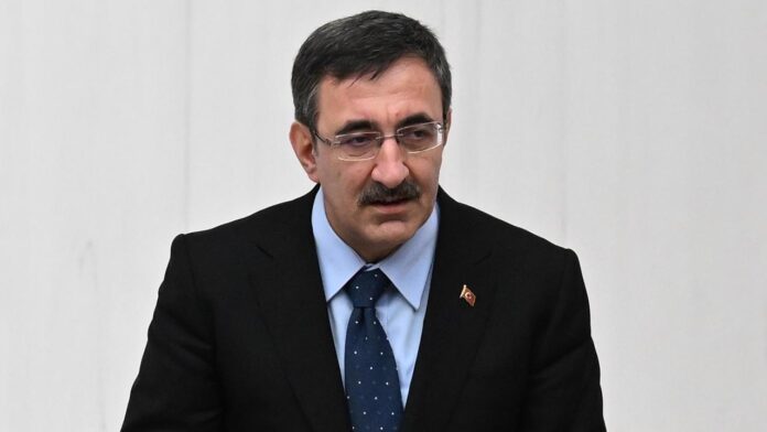 cevdet-yilmaz-20776792.jpg