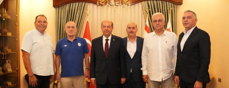 Cumhurbaşkanı Tatar, Basketbol Federasyonu yetkililerini kabul etti