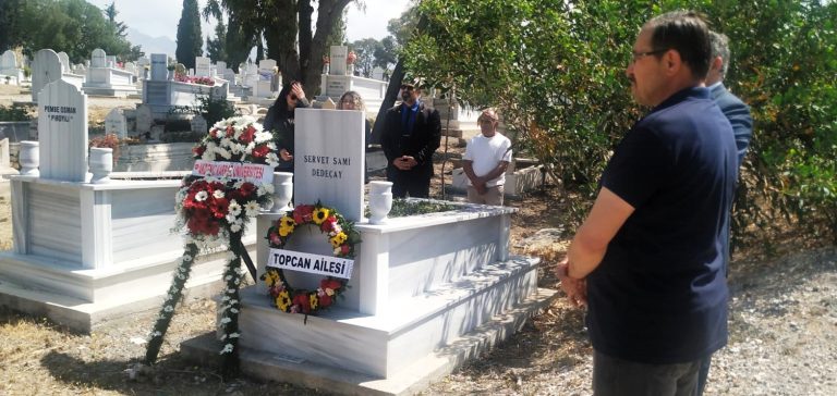 Servet Sami Dedeçay, kabri başında anıldı