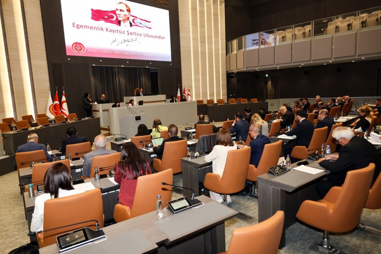 Cumhuriyet Meclisi Genel Kurulu’nda sağlık konuşuldu
