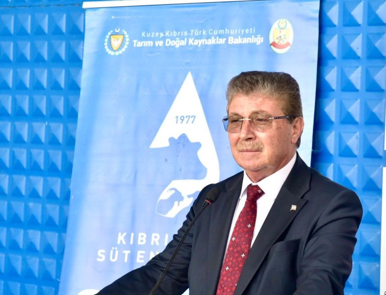 Başbakan Vadili’de konuştu: “Kıbrıs Türk toplumu üretimden koparılamayacak…Unutuyorlar, bizim yanımızda Türkiye Cumhuriyeti var”