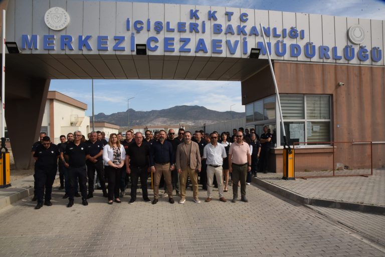 Merkezi Cezaevi’nde grev