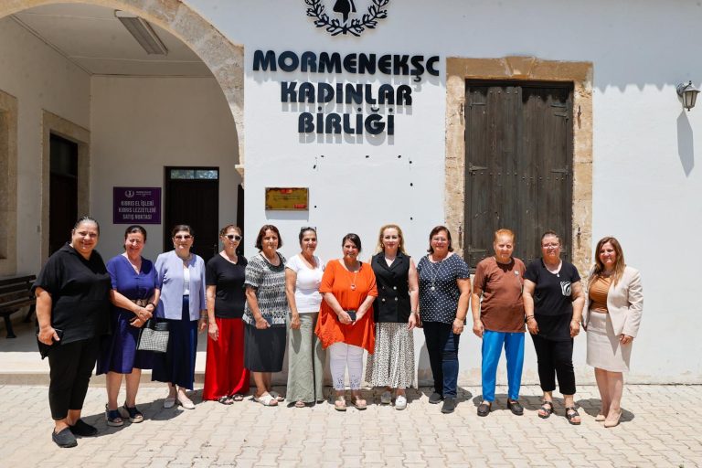 Sibel Tatar, Kuzey Kıbrıs Kadın Örgütleri Ağı’na bağlı dernekleri ziyaret etmeyi sürdürüyor
