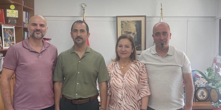 Kültür Dairesi Müdürü Türk Dünyası Edebiyat ve Kitap Festivali’ne katılan öğretim görevlilerini kabul etti