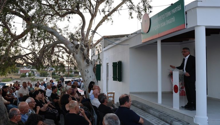 Erhürman, CTP İskele İlçesi Topçuköy Örgüt Binası’ının açılışında konuştu