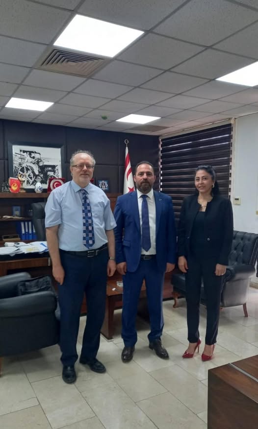 Tarım Bakanı Hüseyin Çavuş, OKKÜ Mühendislik Fakültesi Dekanı Yrd. Doç. Dr. Refet Ramiz’i kabul etti