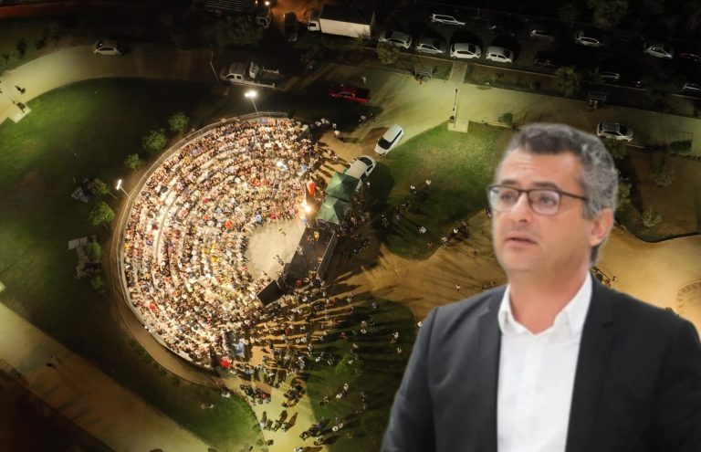 Geleceğe imzayı birlikte ATAMIYORLAR !!!